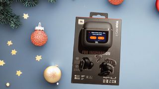 Cuffie tipo JBL tour pro 2