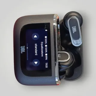 Cuffie tipo JBL tour pro 2