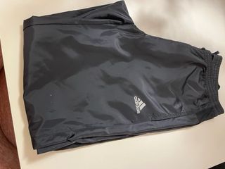 Pantalon chandal ADIDAS. Talla M