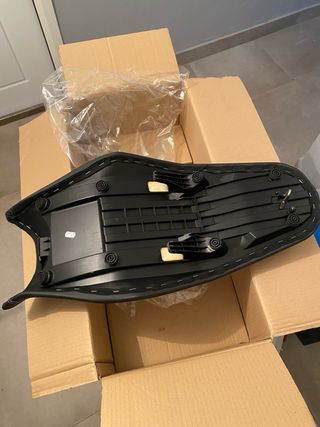 Asiento yamaha tracer 7