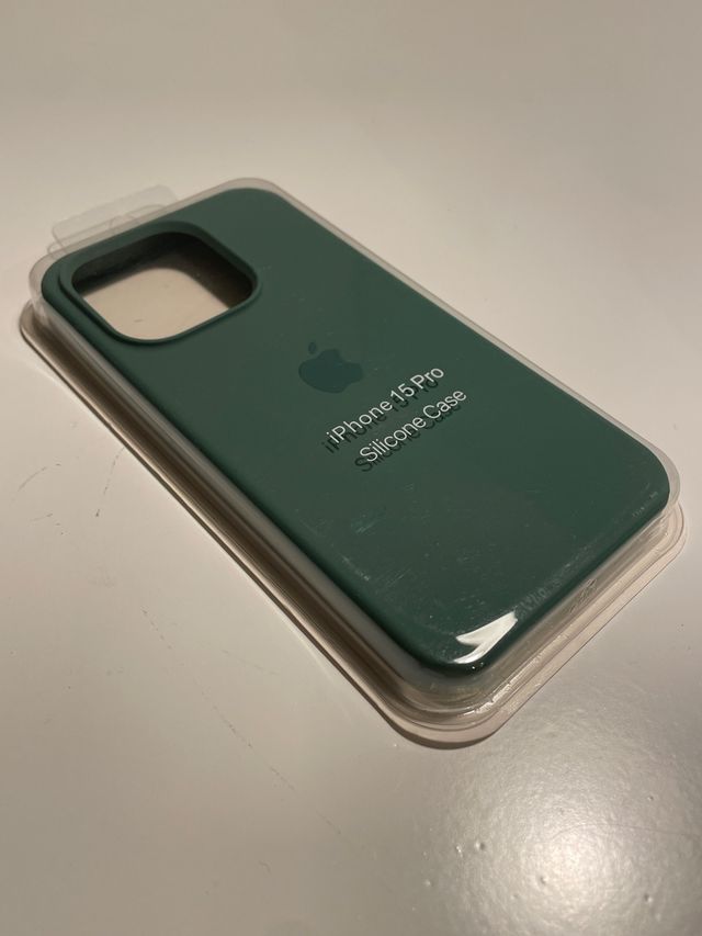 Funda silicona iPhone 15 Pro