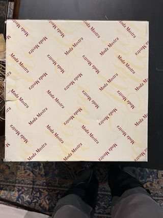 Piatto centrotavola moderno