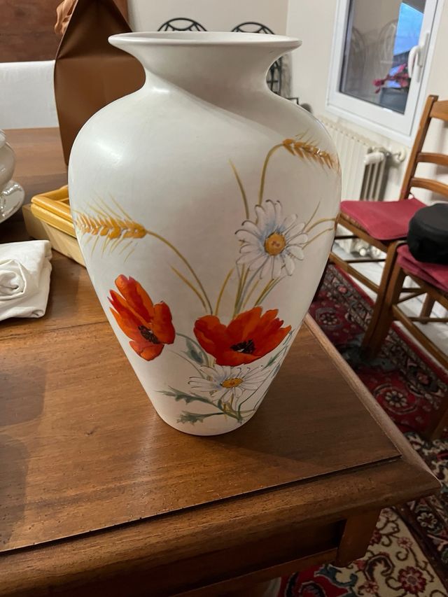 Vaso ceramica con decoro campagna