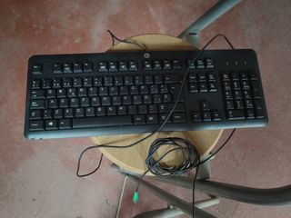 Teclado y raton de oficina HP