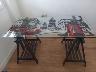 Escritorio de cristal