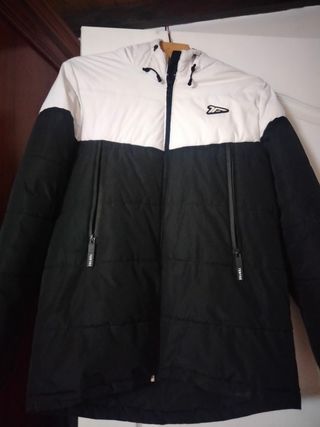 Cazadora tenth