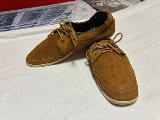 Zapatos tipo nautico color camel
