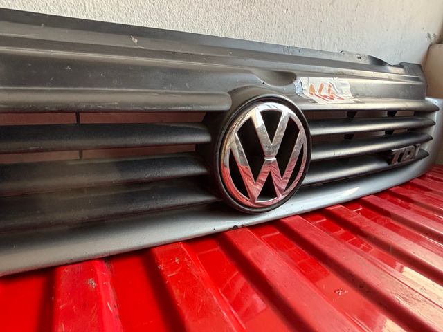 VW T4 Parrilla radiador Volkswagen ref.166