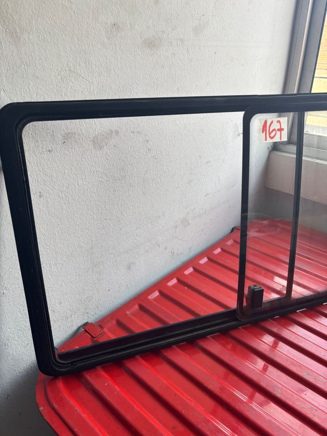 VW T4 Ventana Corredera Izquierda Transpar ref.167