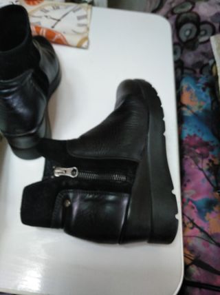 "Botines piel Mujer".