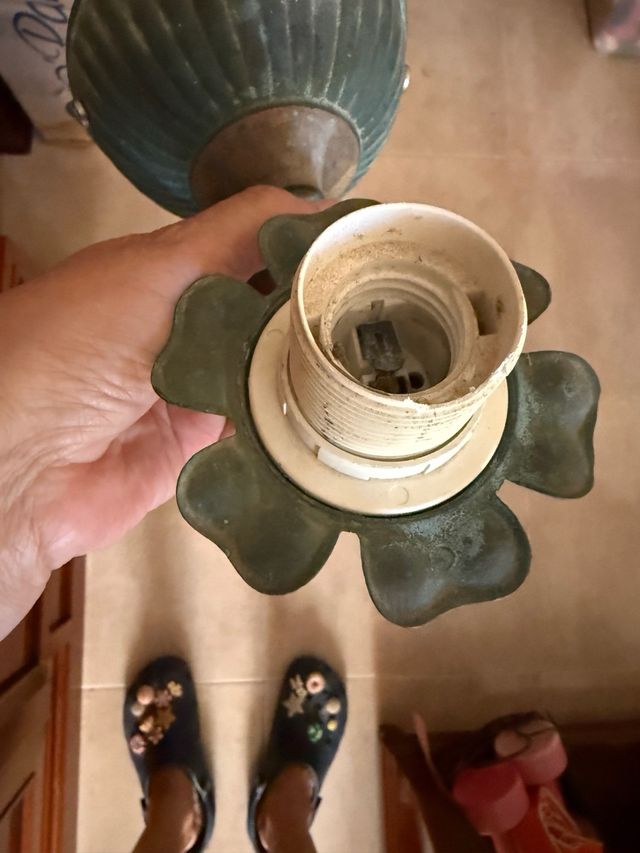 Por mudanza vendo 2 lamparas de hierro forjado