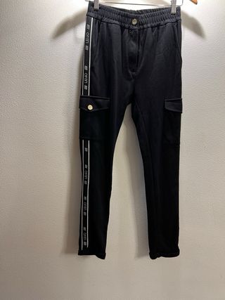 Dos prendas de  Liu Jo: Leggings y pantalón deport