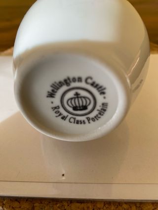 Vasetto porcellana wellington castle