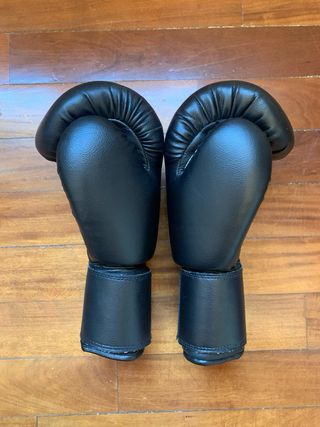 Vandal boxing gloves 