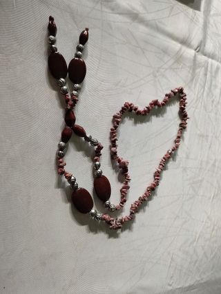 Bigiotteria: due collane + un bracciale 