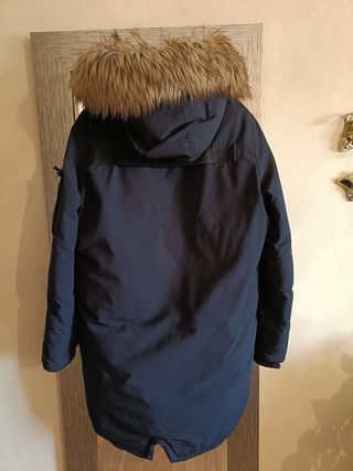 Abrigo capucha Plumas
