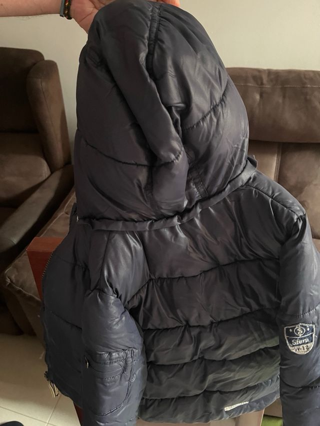 Abrigo azul marino, forro borreguito