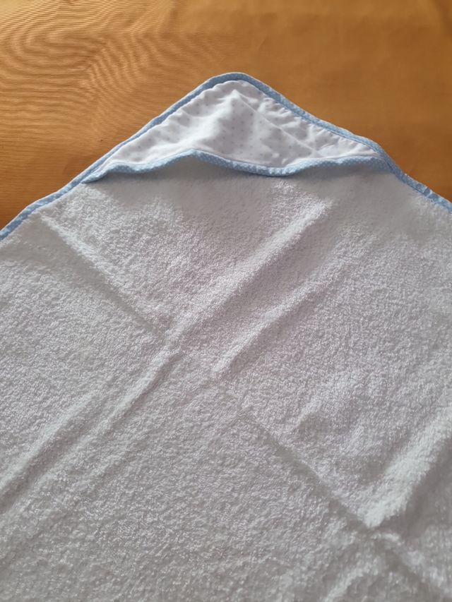 Capa de baño de bebe