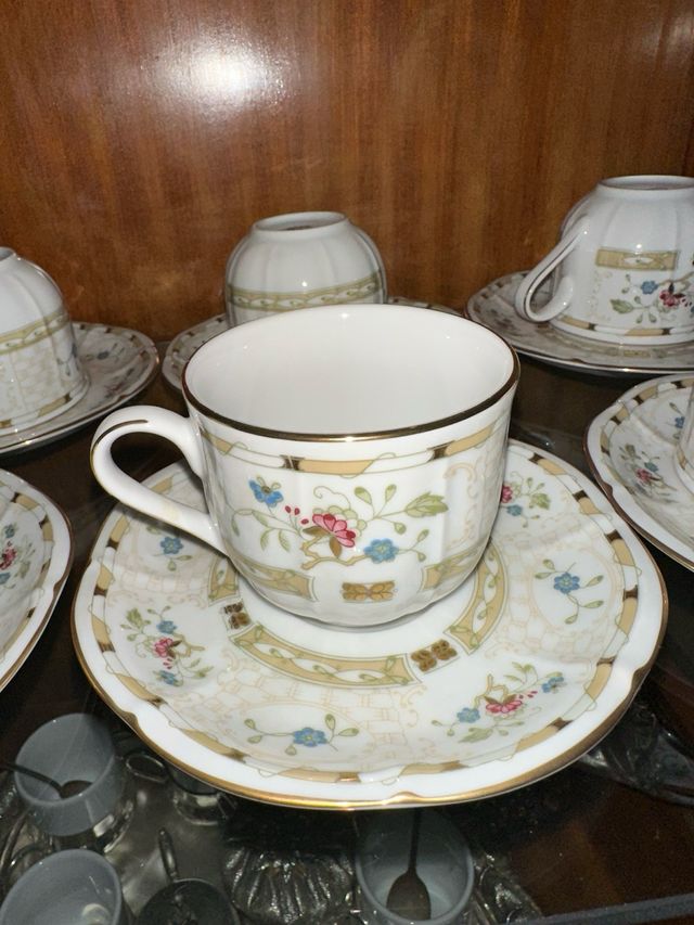 Servizio Caffe’ tazzine