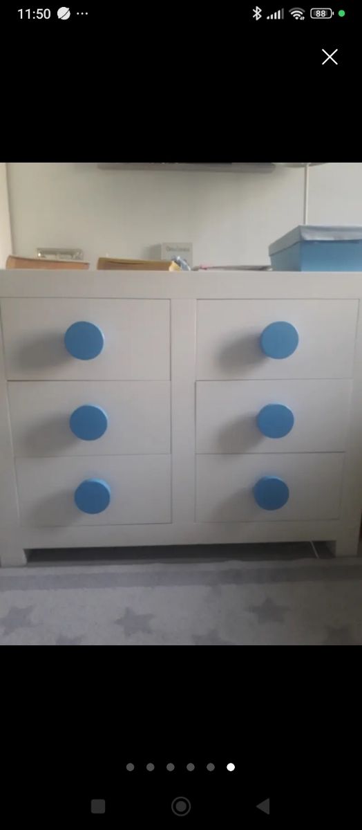 Cómoda Amelia Arán