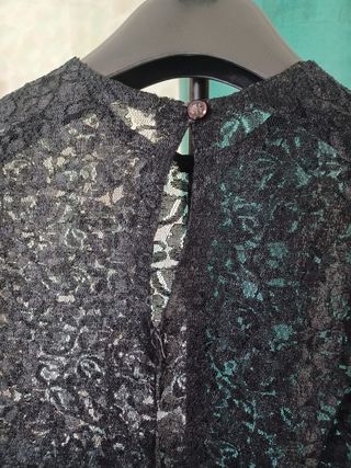 Canotta cucita a mano