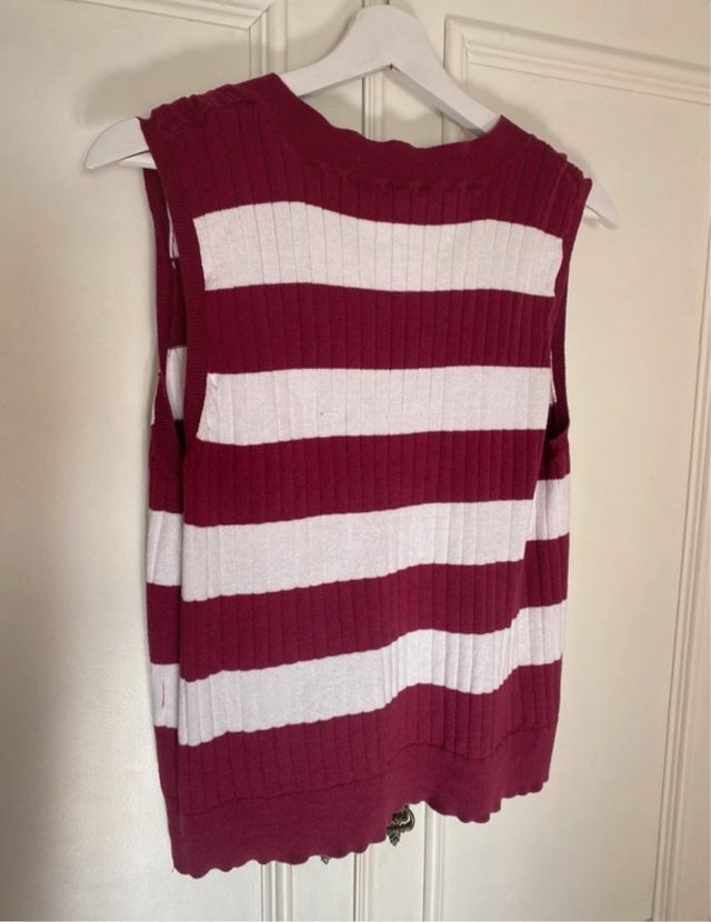 Chaleco de rayas de Lefties