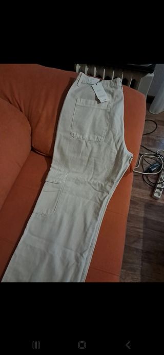 Pantalones cargo sin estrenar mango
