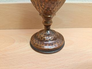 Piccolo vaso / anfora in rame vintage lav. a mano