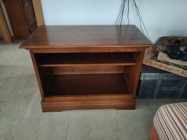 Mesa de television madera maciza