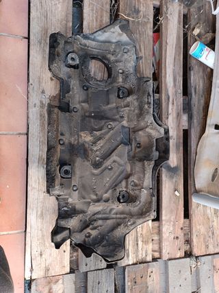 Tapa motor Volvo xc90 