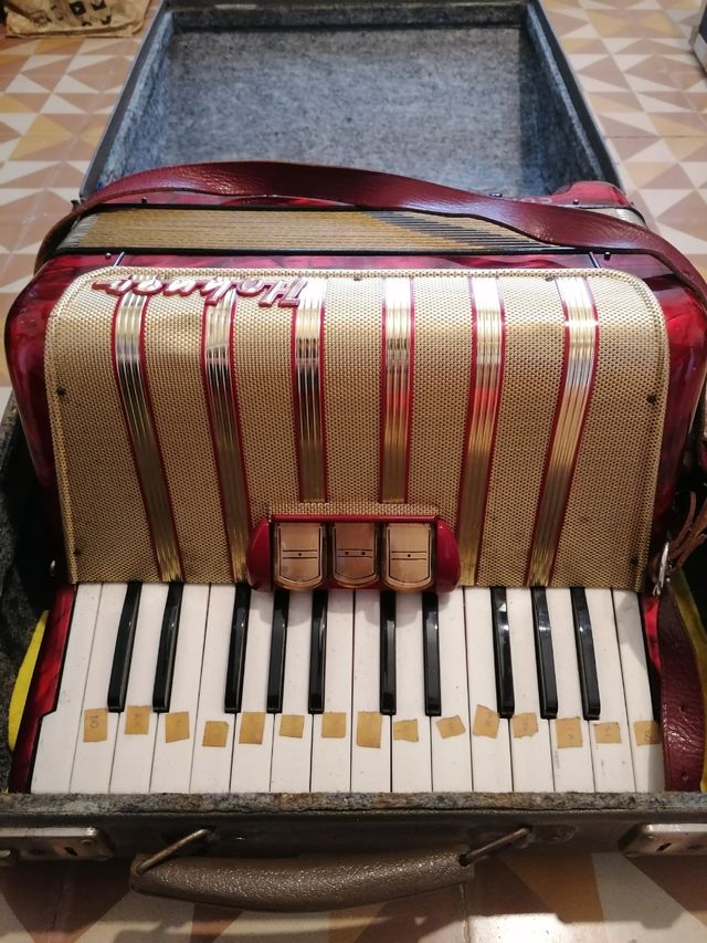 Acordeón Hohner concerto I
