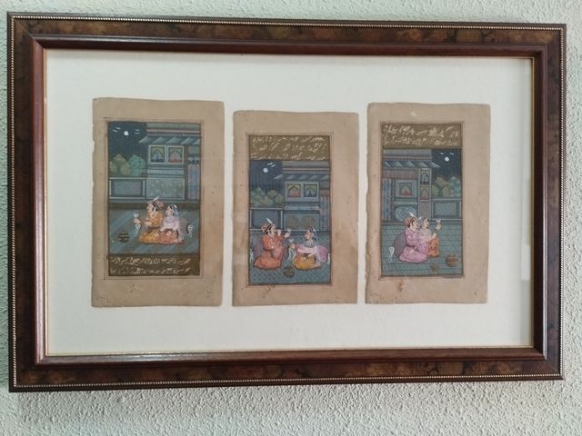 Tríptico,hojas libro indú.