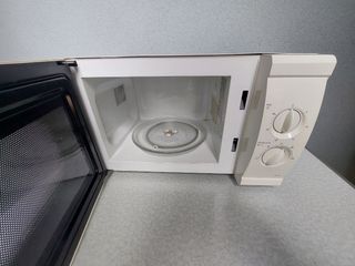 Forno Microonde DeLonghi