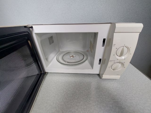 Forno Microonde DeLonghi