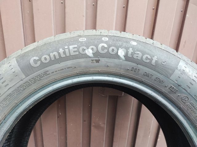 Neumático Continental 215/60 R17H