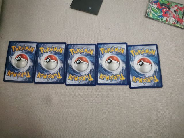 5 pokemon V