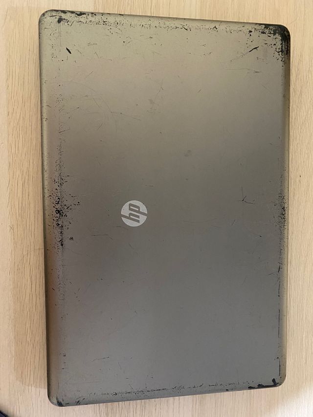 Ordenador Portátil HP i3, 4GB RAM, SSD 480GB