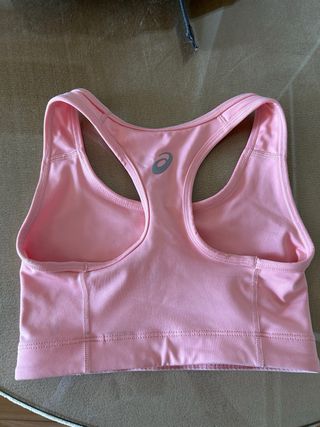 Top deportivo Asics