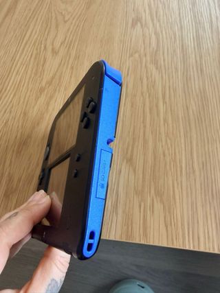 Nintendo 2DS + 7 juegos