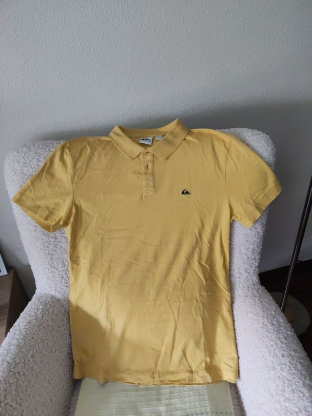 Polo de chico de Quicksilver.