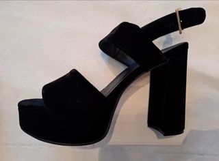 ZAPATOS DE TACON