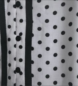 Blusa larga de lunares de Zara