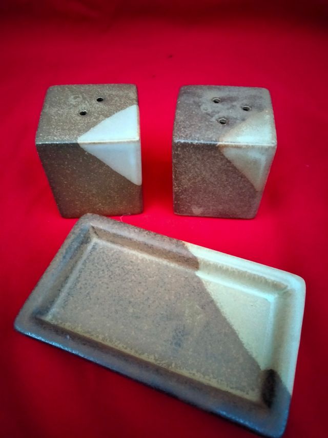 Salve pepe da collezione ceramica