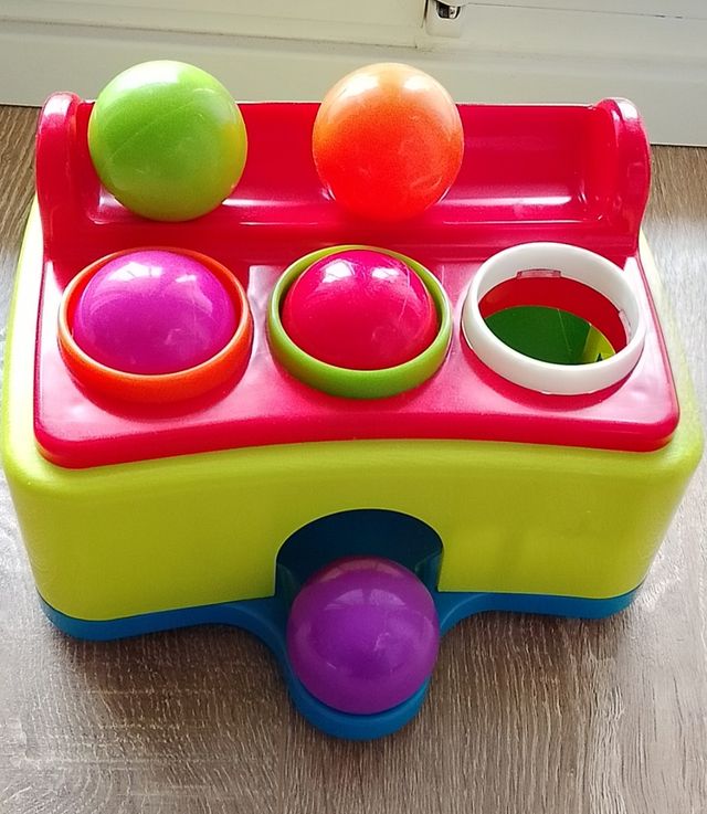 Banco golpea las bolas