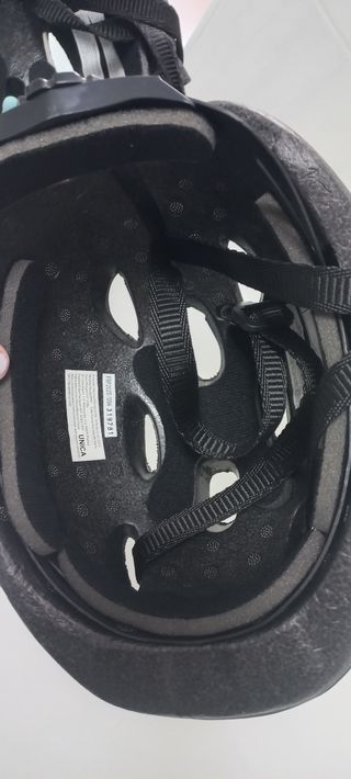 Cascos bici y guantes