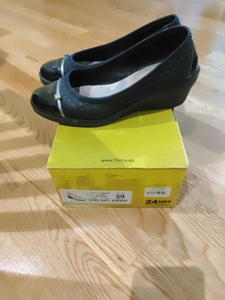 Zapatos n°39 marca 24 horas
