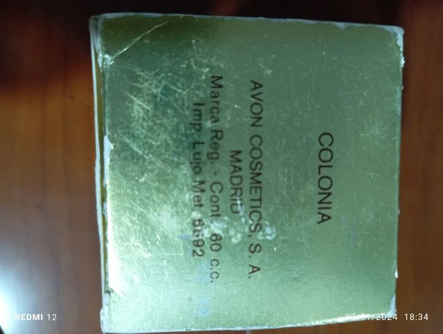 Bote de colonia Avon