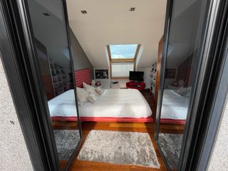 Cabecero y canapé cama piel rojo
