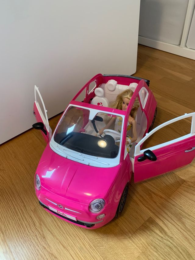 Coche Barbie Fiat 500 rosa