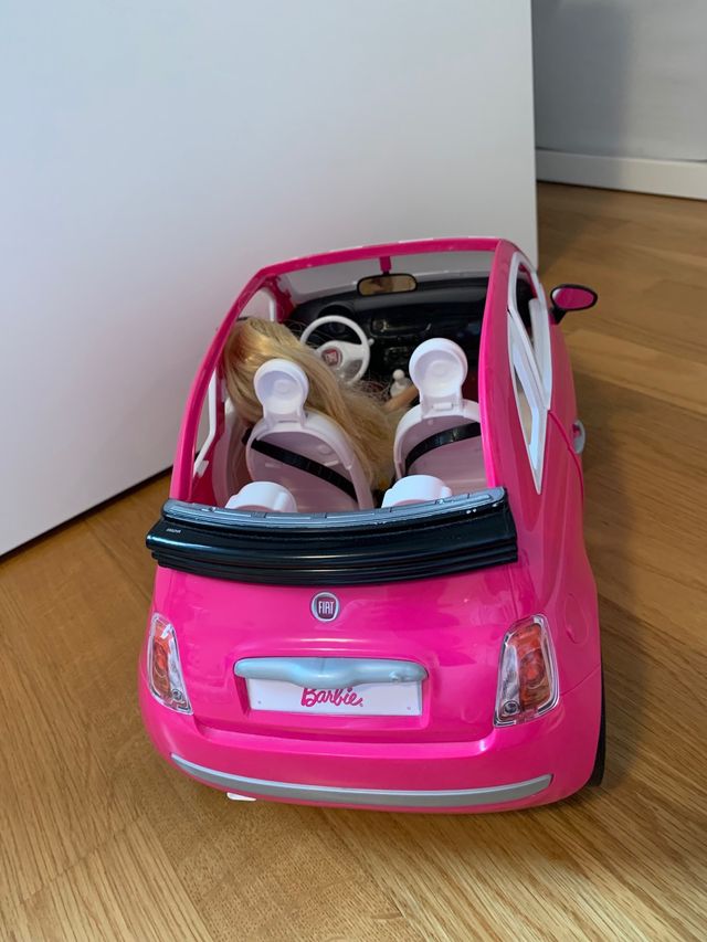 Coche Barbie Fiat 500 rosa